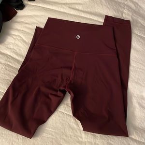 Lulu lemon Wunder Under Size 4